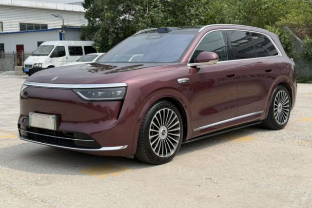 Używany Hima AITO M8 2025 Extended-Range Ultra Version 53.4 kWh 5-Seater Edition
