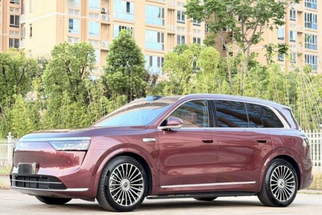Used Hima AITO M8 2025 Extended-Range Ultra Version 53.4 kWh 5-Seater Edition