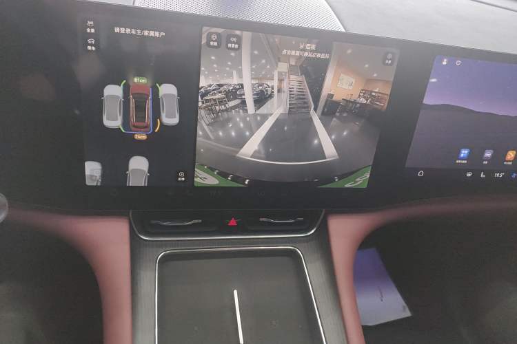 Used Hima AITO M8 2025 Extended-Range Ultra Version 53.4 kWh 5-Seater Edition Audio And AC Panel