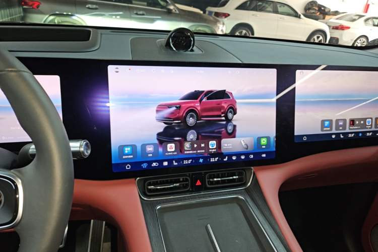 Used Hima AITO M8 2025 Extended-Range Ultra Version 53.4 kWh 5-Seater Edition Audio And AC Panel