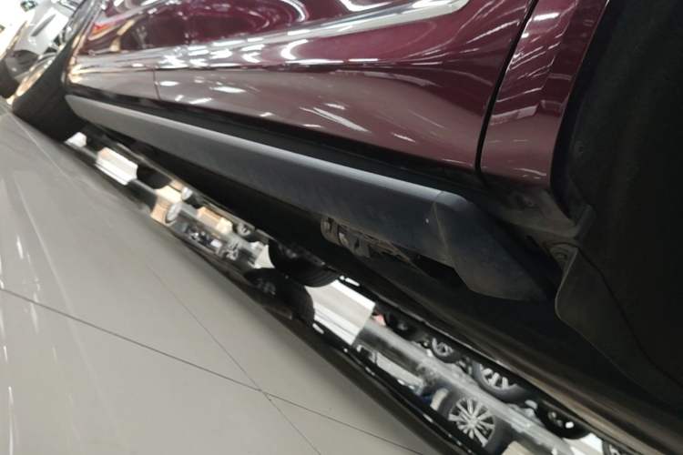 Used Hima AITO M8 2025 Extended-Range Ultra Version 53.4 kWh 5-Seater Edition Chassis Rear Left