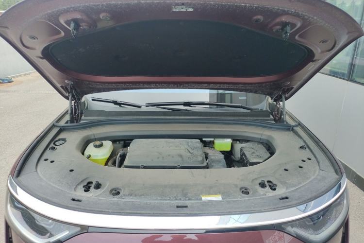 Used Hima AITO M8 2025 Model Range-Extended Ultra Version 53.4kWh 5-Seater (896-line LiDAR) Engine Bay