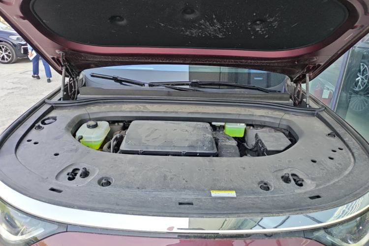 Used Hima AITO M8 2025 Extended-Range Ultra Version 53.4 kWh 5-Seater Edition Engine Bay