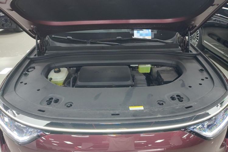 Used Hima AITO M8 2025 Extended-Range Ultra Version 53.4 kWh 5-Seater Edition Engine Bay