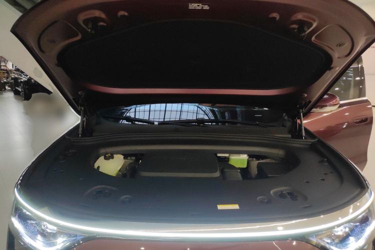 Used Hima AITO M8 2025 Extended-Range Max+ Version 53.4 kWh 6-Seater Edition Engine Bay