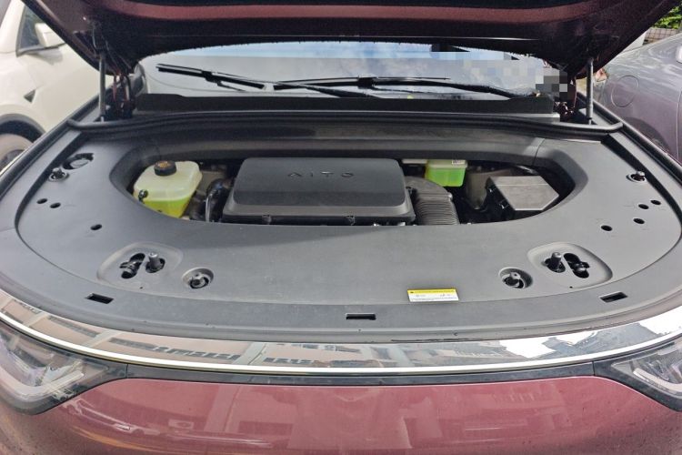 Used Hima AITO M8 2025 Extended-Range Ultra Version 53.4 kWh 5-Seater Edition Engine Bay