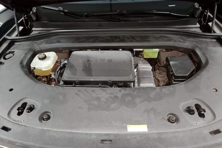 Used Hima AITO M8 2025 Extended-Range Ultra Version 53.4 kWh 5-Seater Edition Engine Bay
