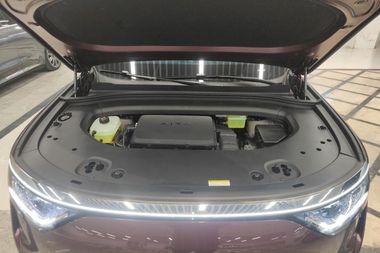 Used Hima AITO M8 2025 Extended-Range Max+ Version 53.4 kWh 6-Seater Edition Engine Bay