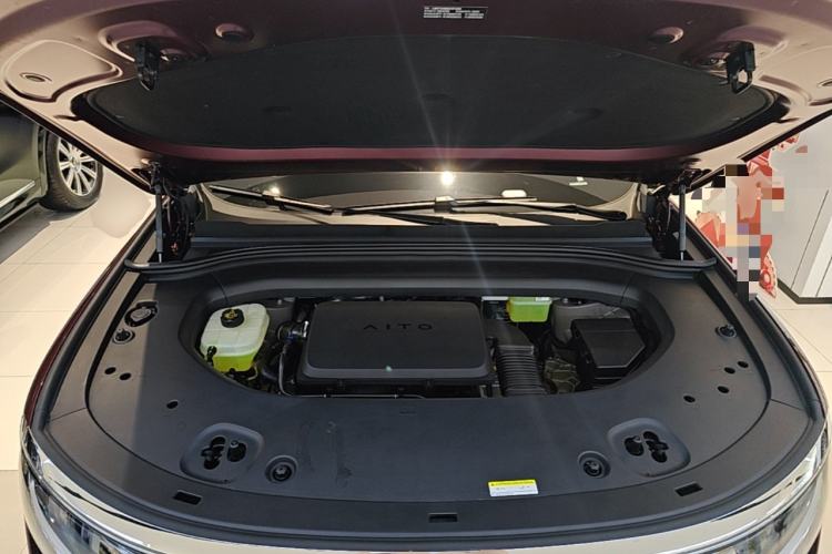 Used Hima AITO M8 2025 Extended-Range Max+ Version 53.4 kWh 6-Seater Edition Engine Bay