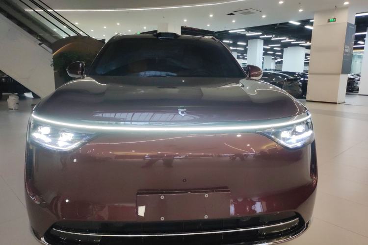 Used Hima AITO M8 2025 Extended-Range Max+ Version 53.4 kWh 6-Seater Edition Exterior 1
