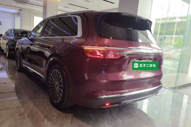 Used Hima AITO M8 2025 Extended-Range Max+ Version 53.4 kWh 6-Seater Edition Exterior 2