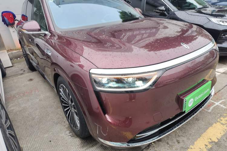 Used Hima AITO M8 2025 Extended-Range Ultra Version 53.4 kWh 5-Seater Edition Exterior 2