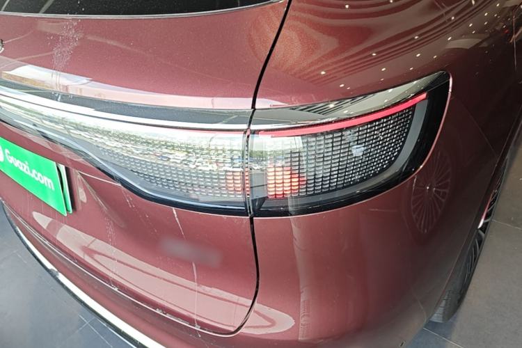 Used Hima AITO M8 2025 Extended-Range Ultra Version 53.4 kWh 5-Seater Edition Exterior 3