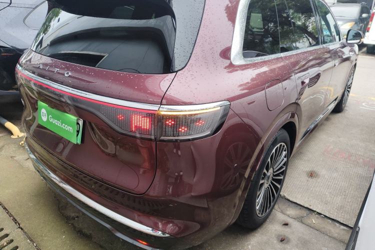 Used Hima AITO M8 2025 Extended-Range Ultra Version 53.4 kWh 5-Seater Edition Exterior 5