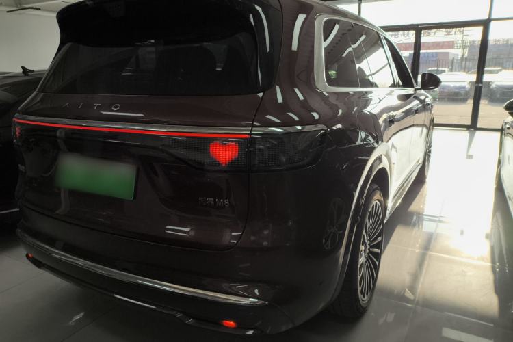 Used Hima AITO M8 2025 Extended-Range Ultra Version 53.4 kWh 5-Seater Edition Exterior 5