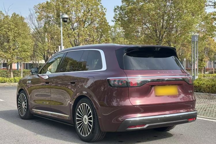 Used Hima AITO M8 2025 Extended-Range Ultra Version 53.4 kWh 5-Seater Edition Exterior 8