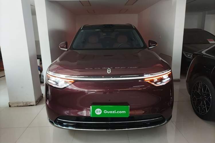 Used Hima AITO M8 2025 Extended-Range Ultra Version 53.4 kWh 5-Seater Edition Front