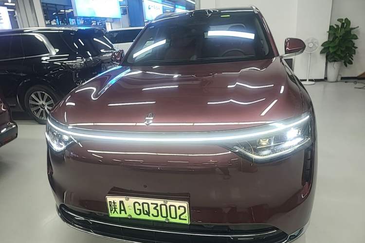 Used Hima AITO M8 2025 Extended-Range Ultra Version 53.4 kWh 5-Seater Edition Front