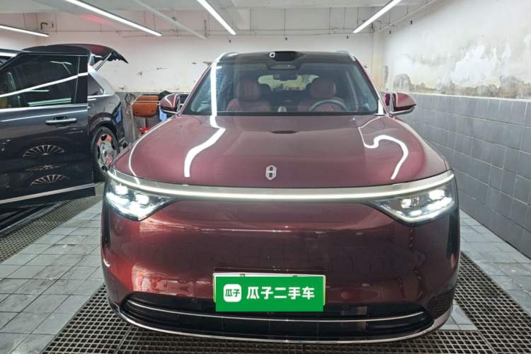 Used Hima AITO M8 2025 Extended-Range Ultra Version 53.4 kWh 5-Seater Edition Front