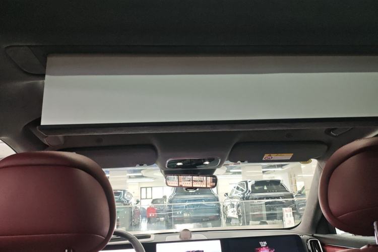 Used Hima AITO M8 2025 Extended-Range Ultra Version 53.4 kWh 5-Seater Edition Headliner