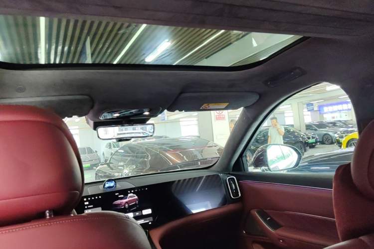 Used Hima AITO M8 2025 Extended-Range Ultra Version 53.4 kWh 5-Seater Edition Headliner