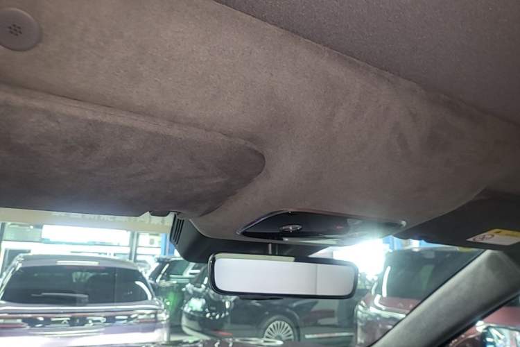 Used Hima AITO M8 2025 Extended-Range Ultra Version 53.4 kWh 5-Seater Edition Headliner