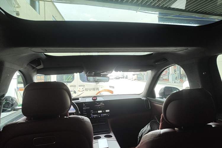 Used Hima AITO M8 2025 Extended-Range Ultra Version 53.4 kWh 5-Seater Edition Headliner