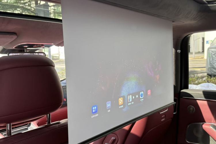 Used Hima AITO M8 2025 Extended-Range Ultra Version 53.4 kWh 5-Seater Edition Interior 7