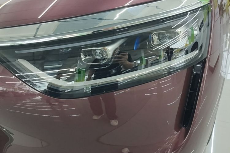Used Hima AITO M8 2025 Extended-Range Max+ Version 53.4 kWh 6-Seater Edition Left Front Headlight