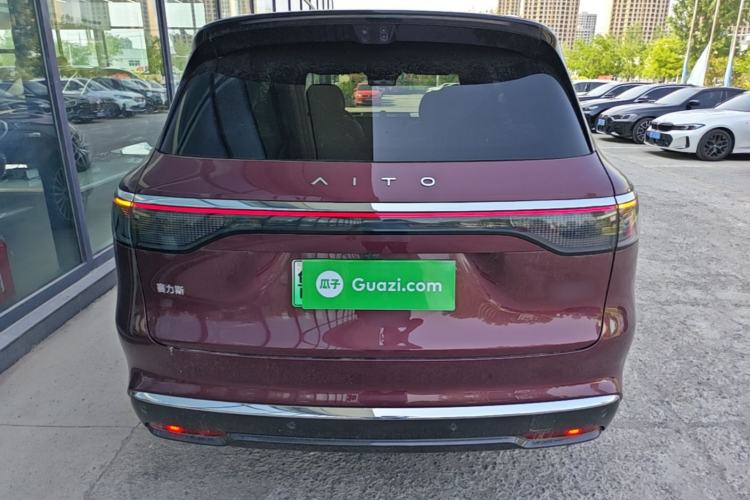 Used Hima AITO M8 2025 Extended-Range Ultra Version 53.4 kWh 5-Seater Edition Rear