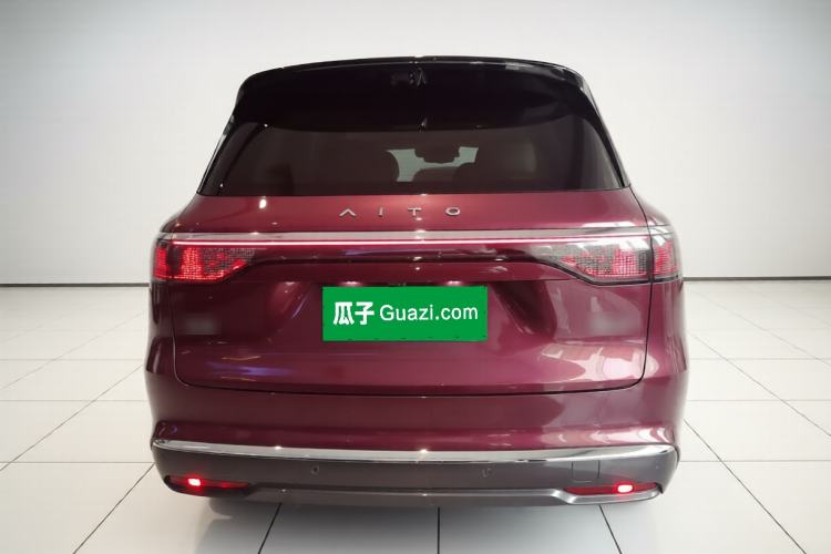 Used Hima AITO M8 2025 Extended-Range Max+ Version 53.4 kWh 6-Seater Edition Rear