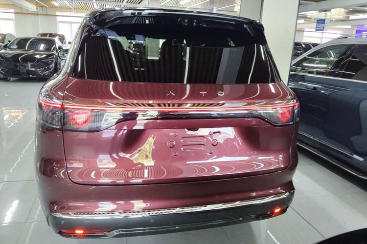 Used Hima AITO M8 2025 Extended-Range Ultra Version 53.4 kWh 5-Seater Edition Rear