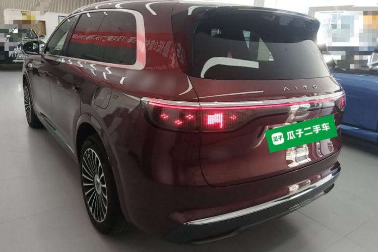 Used Hima AITO M8 2025 Extended-Range Ultra Version 53.4 kWh 5-Seater Edition Rear Left 45 Deg