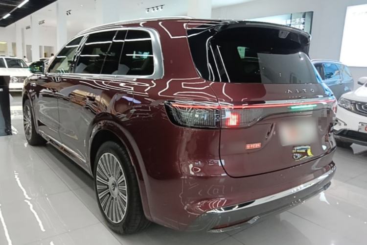 Used Hima AITO M8 2025 Extended-Range Ultra Version 53.4 kWh 5-Seater Edition Rear Left 45 Deg