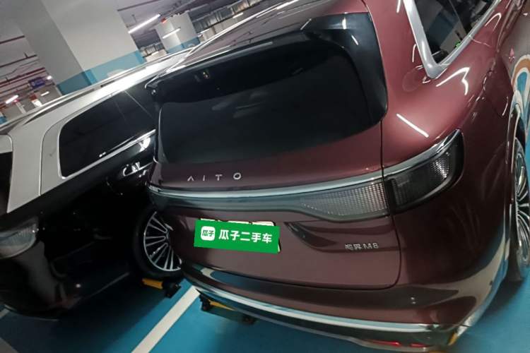 Used Hima AITO M8 2025 Extended-Range Ultra Version 53.4 kWh 5-Seater Edition Rear