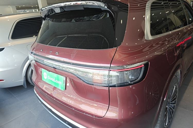 Used Hima AITO M8 2025 Extended-Range Ultra Version 53.4 kWh 5-Seater Edition Rear