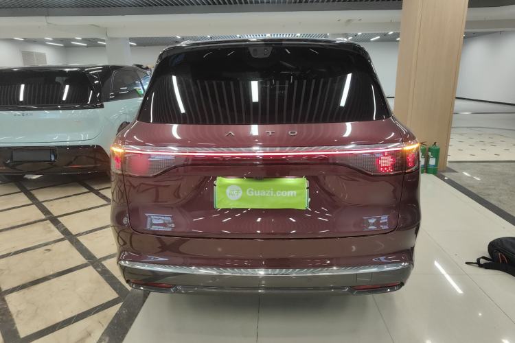 Used Hima AITO M8 2025 Extended-Range Max+ Version 53.4 kWh 6-Seater Edition Rear