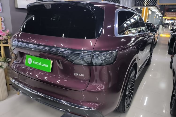 Used Hima AITO M8 2025 Extended-Range Ultra Version 53.4 kWh 5-Seater Edition Rear Right 45 Deg