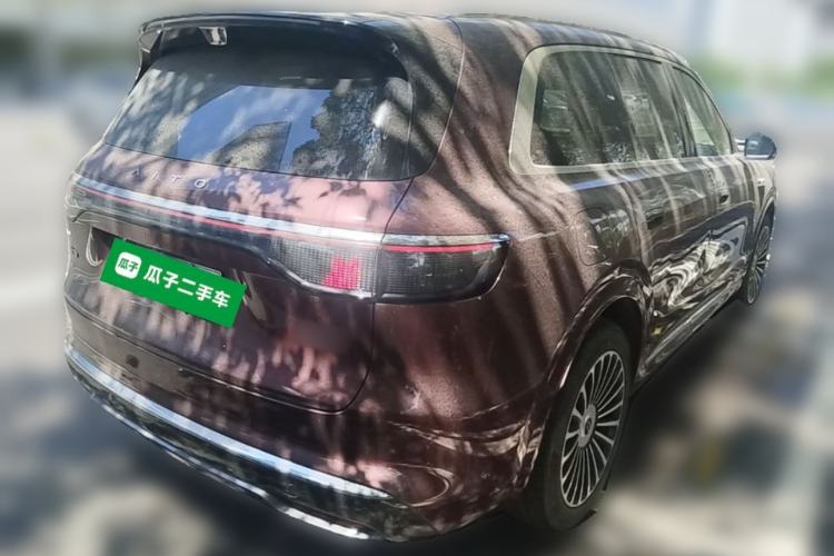 Used Hima AITO M8 2025 Extended-Range Ultra Version 53.4 kWh 5-Seater Edition Rear Right 45 Deg