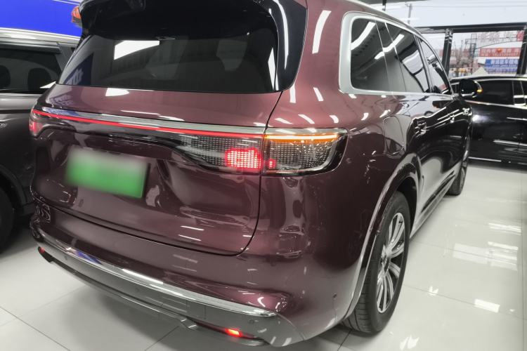 Used Hima AITO M8 2025 Extended-Range Max+ Version 53.4 kWh 5-Seater Edition Rear Right 45 Deg