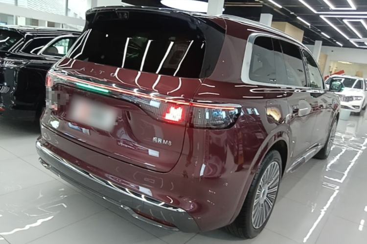 Used Hima AITO M8 2025 Extended-Range Ultra Version 53.4 kWh 5-Seater Edition Rear Right 45 Deg