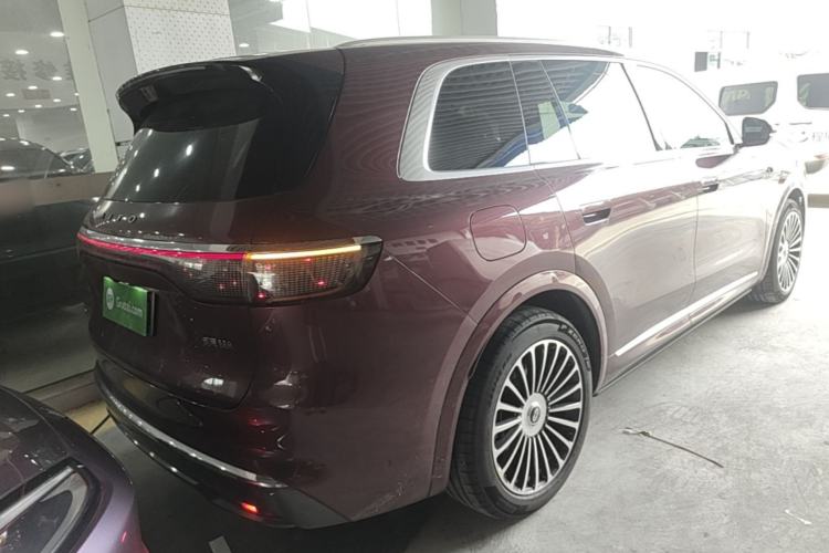 Used Hima AITO M8 2025 Extended-Range Ultra Version 53.4 kWh 5-Seater Edition Rear Right 45 Deg