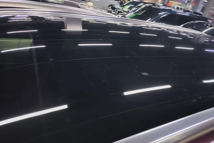 Used Hima AITO M8 2025 Extended-Range Ultra Version 53.4 kWh 5-Seater Edition Roof