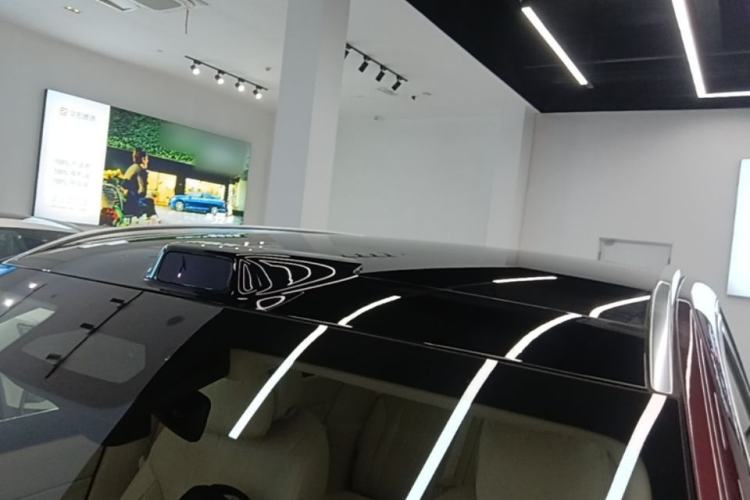 Used Hima AITO M8 2025 Extended-Range Ultra Version 53.4 kWh 5-Seater Edition Roof