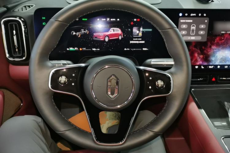 Used Hima AITO M8 2025 Extended-Range Ultra Version 53.4 kWh 5-Seater Edition Steering Wheel