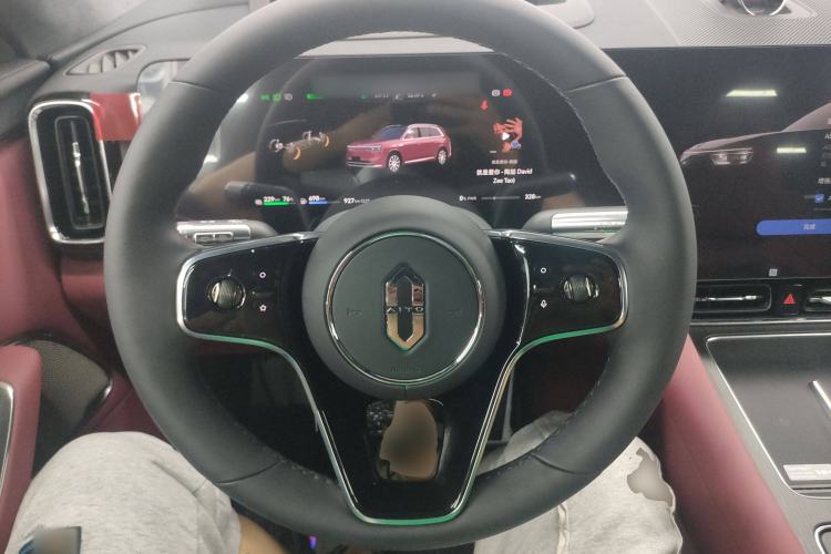 Used Hima AITO M8 2025 Extended-Range Max+ Version 53.4 kWh 5-Seater Edition Steering Wheel