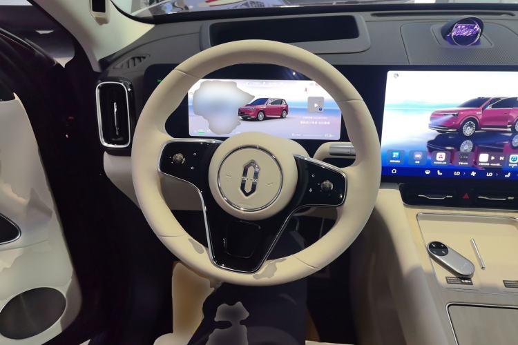 Used Hima AITO M8 2025 Extended-Range Max+ Version 53.4 kWh 6-Seater Edition Steering Wheel