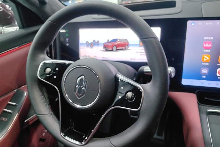 Used Hima AITO M8 2025 Extended-Range Ultra Version 53.4 kWh 5-Seater Edition Steering Wheel