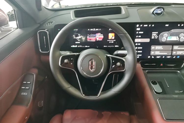 Used Hima AITO M8 2025 Extended-Range Ultra Version 53.4 kWh 5-Seater Edition Steering Wheel