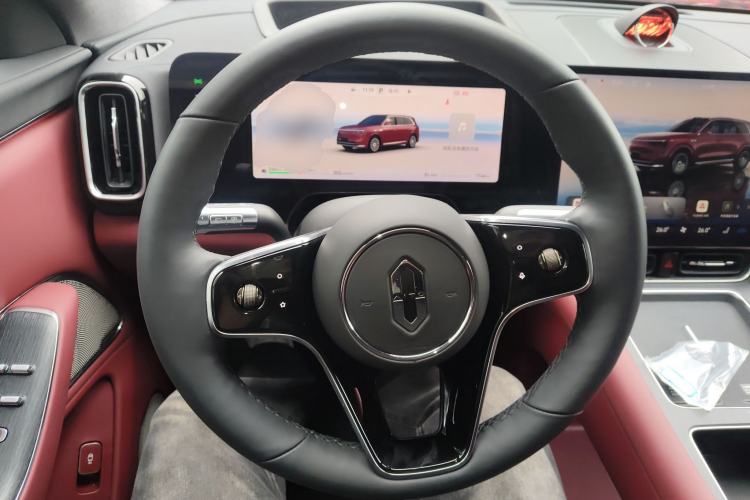 Used Hima AITO M8 2025 Extended-Range Ultra Version 53.4 kWh 5-Seater Edition Steering Wheel